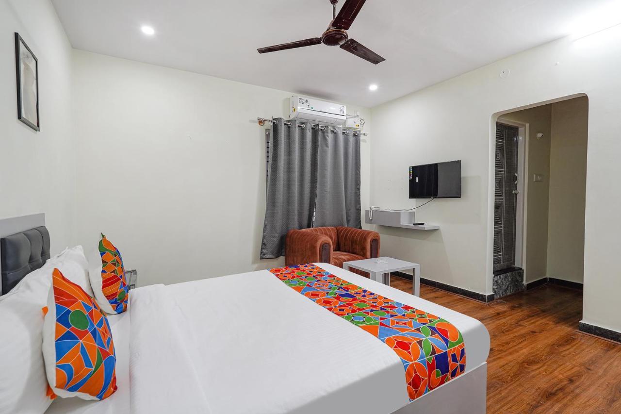 Hotel Fabexpress Ivory Pearl - Nr Sony Signal Bangalore Esterno foto